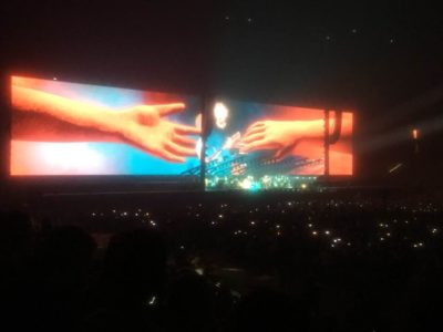 Roger-waters-2018-tour-scene